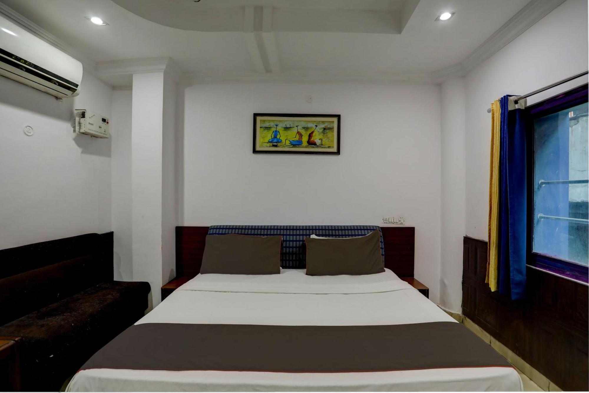 Hotel Monarch Inn Lucknow Exterior photo